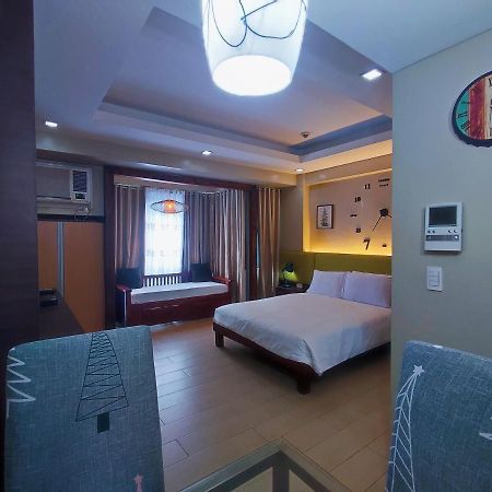 Two Palmtree Villas Newport Boulevard Near Naia 3 Pasay City Manila Exterior foto